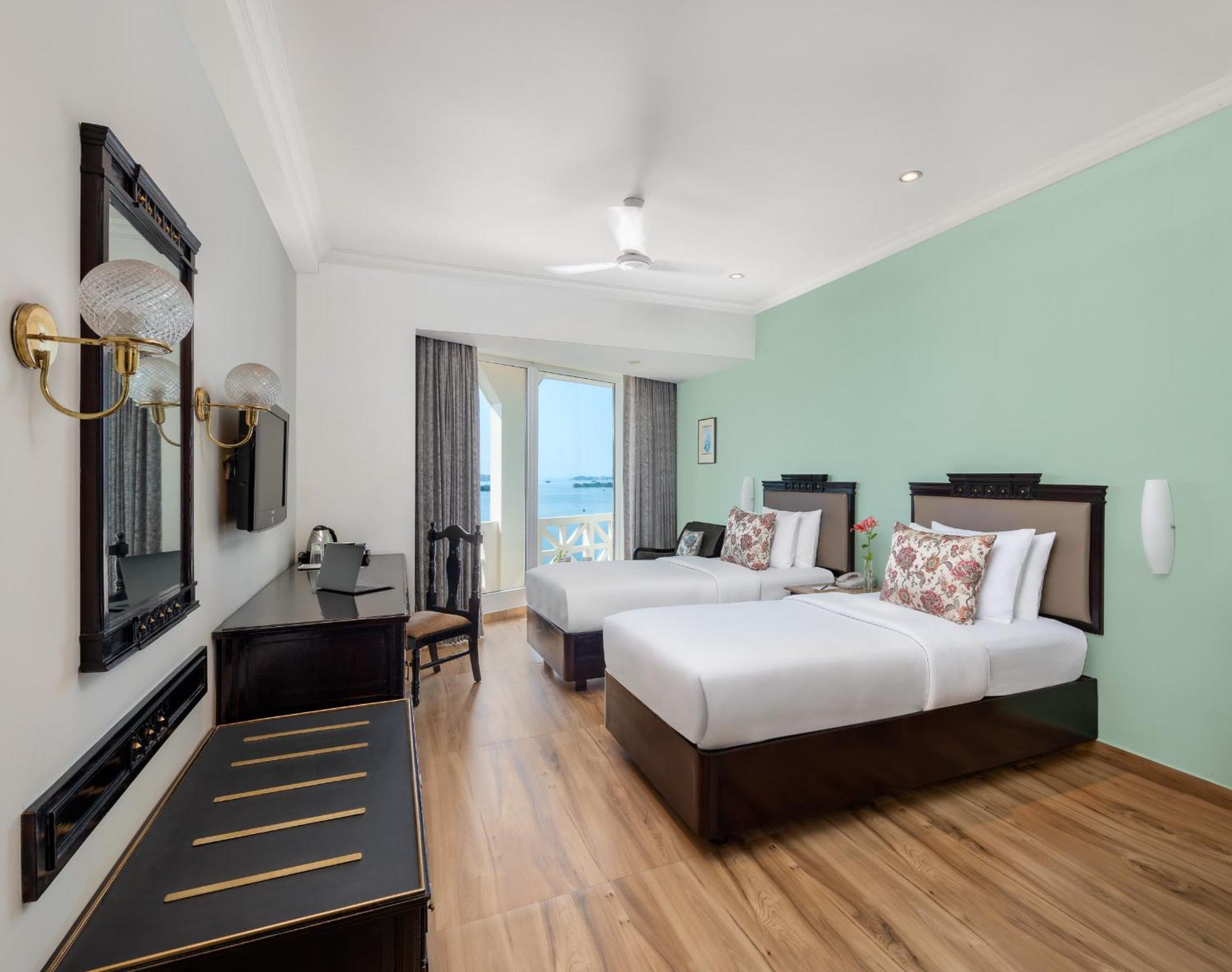 Vivanta Ernakulam, Marine Drive Kochi Exterior foto