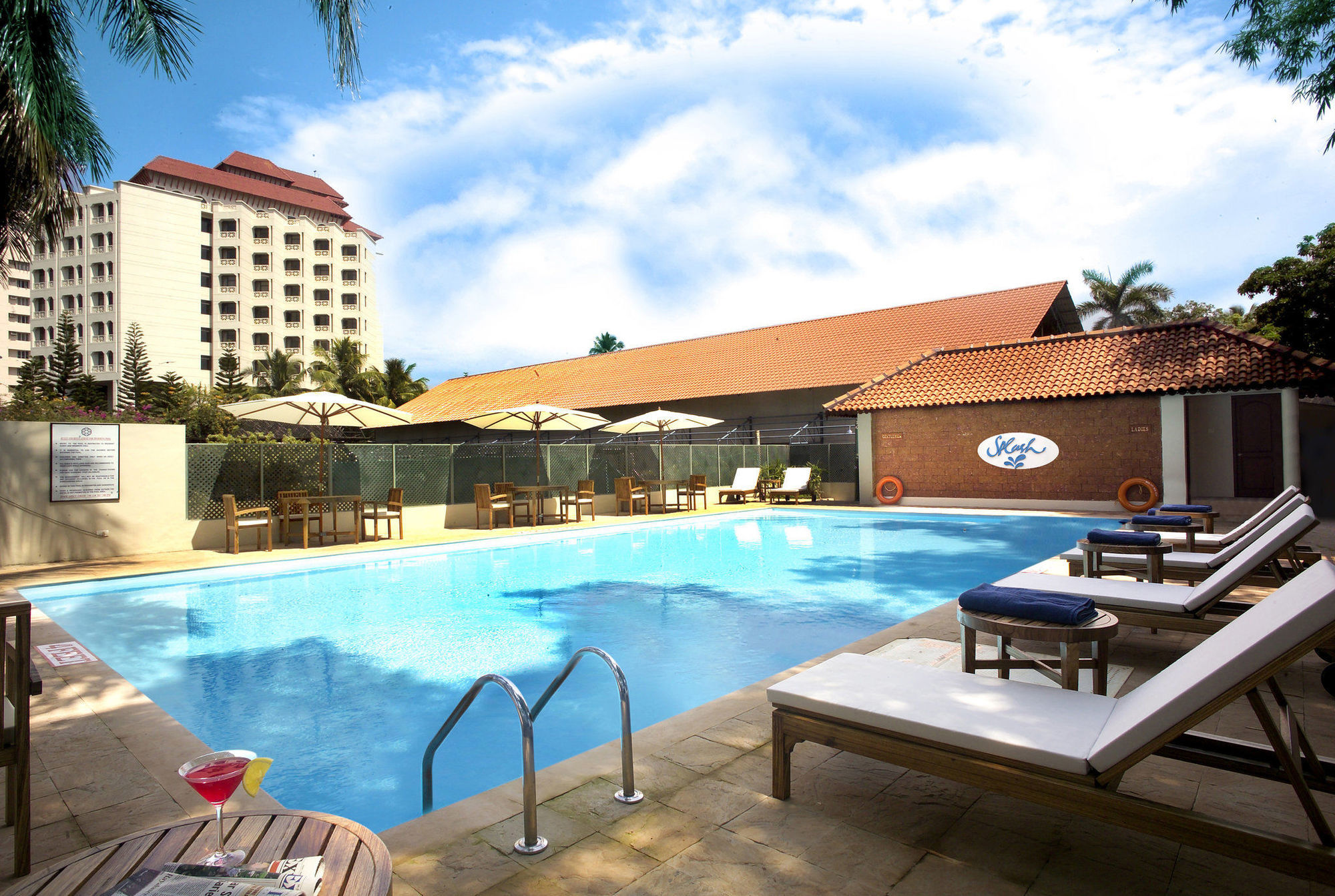 Vivanta Ernakulam, Marine Drive Kochi Facilidades foto